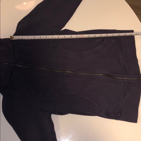 Lululemon hoodie - Picture 10 of 11